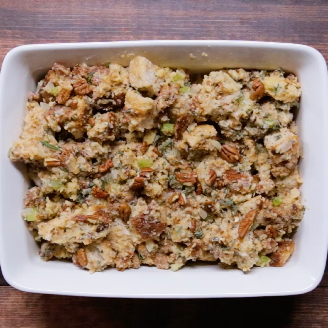 Cornbread Stuffing With Spicy Italian Sausage And Pecans Tastemade