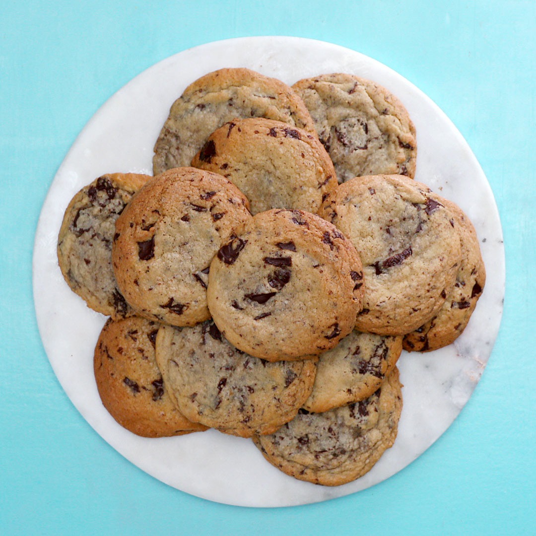 Thin and Crispy Chocolate Chip Cookies – Modern Honey