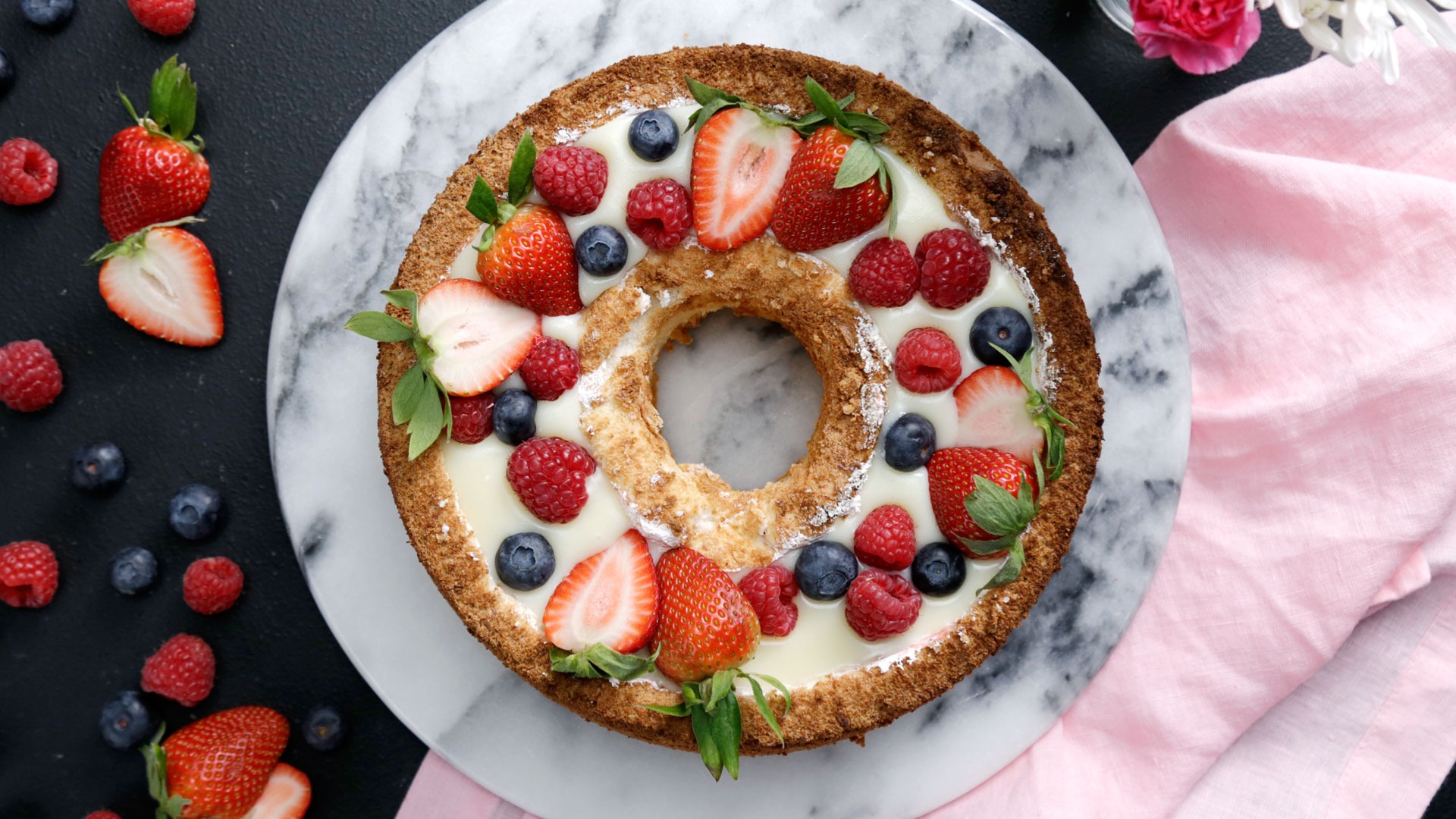 Berries and Cream Angel Food Scoop Cake