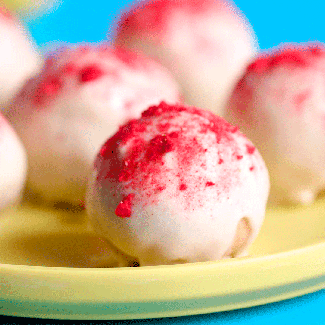 Play and Freeze Ice Cream Ball - Baking Bites