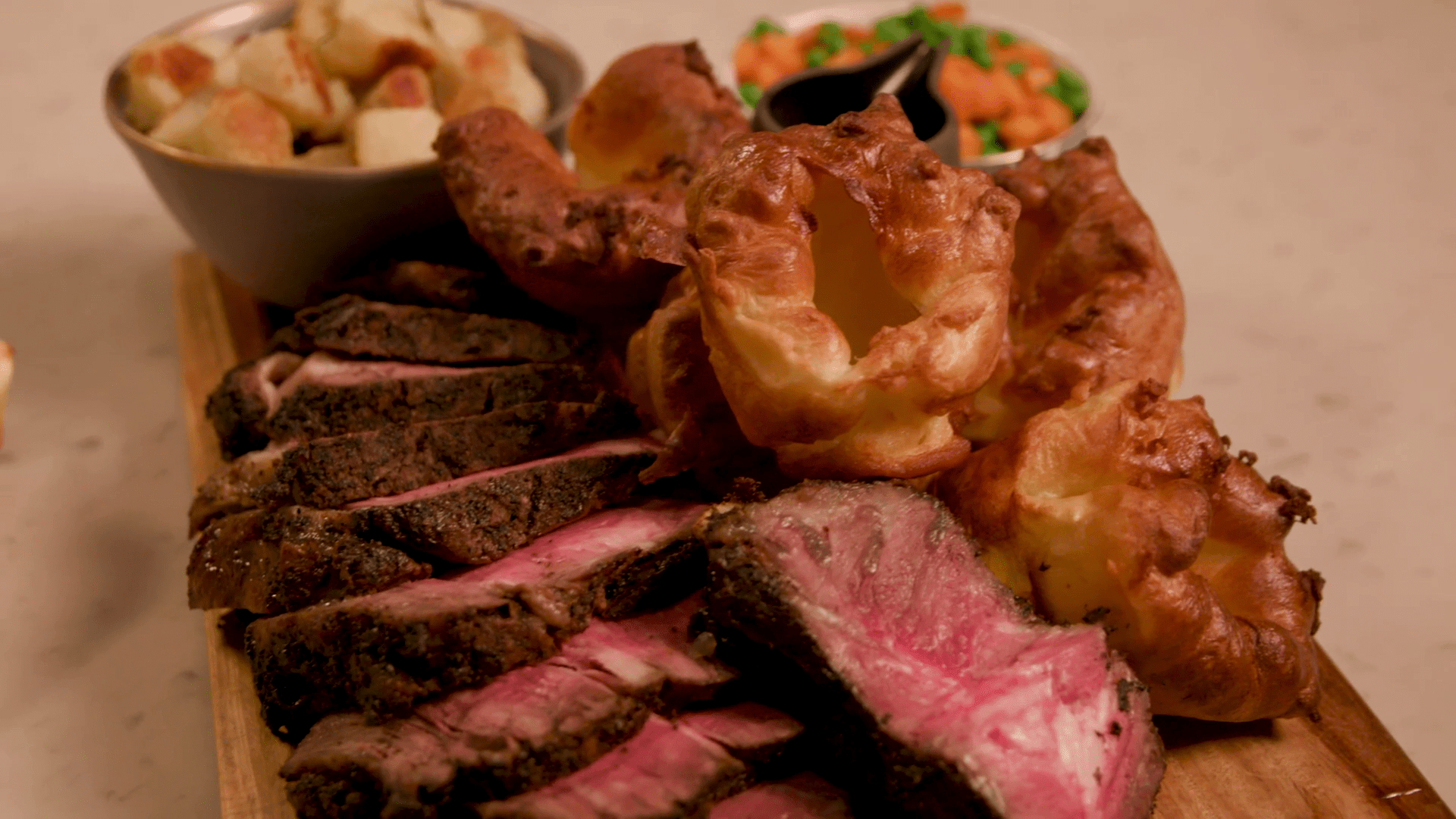 Ribeye Roast with Gravy Tastemade