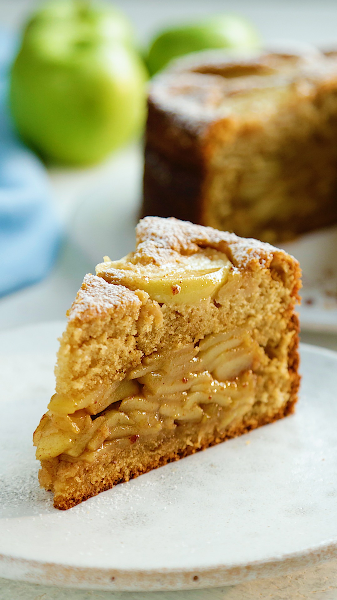 Gingerbread Apple Pie Cake | Tastemade
