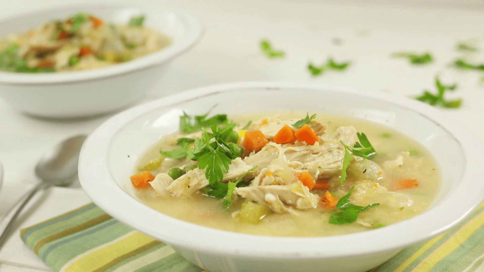 Crock Pot Healthy Chicken Pot Pie Soup | Tastemade