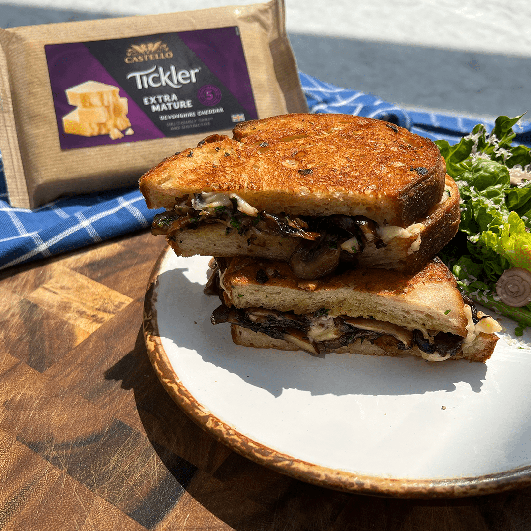Garlic Mushroom & Cheese Toastie Tastemade
