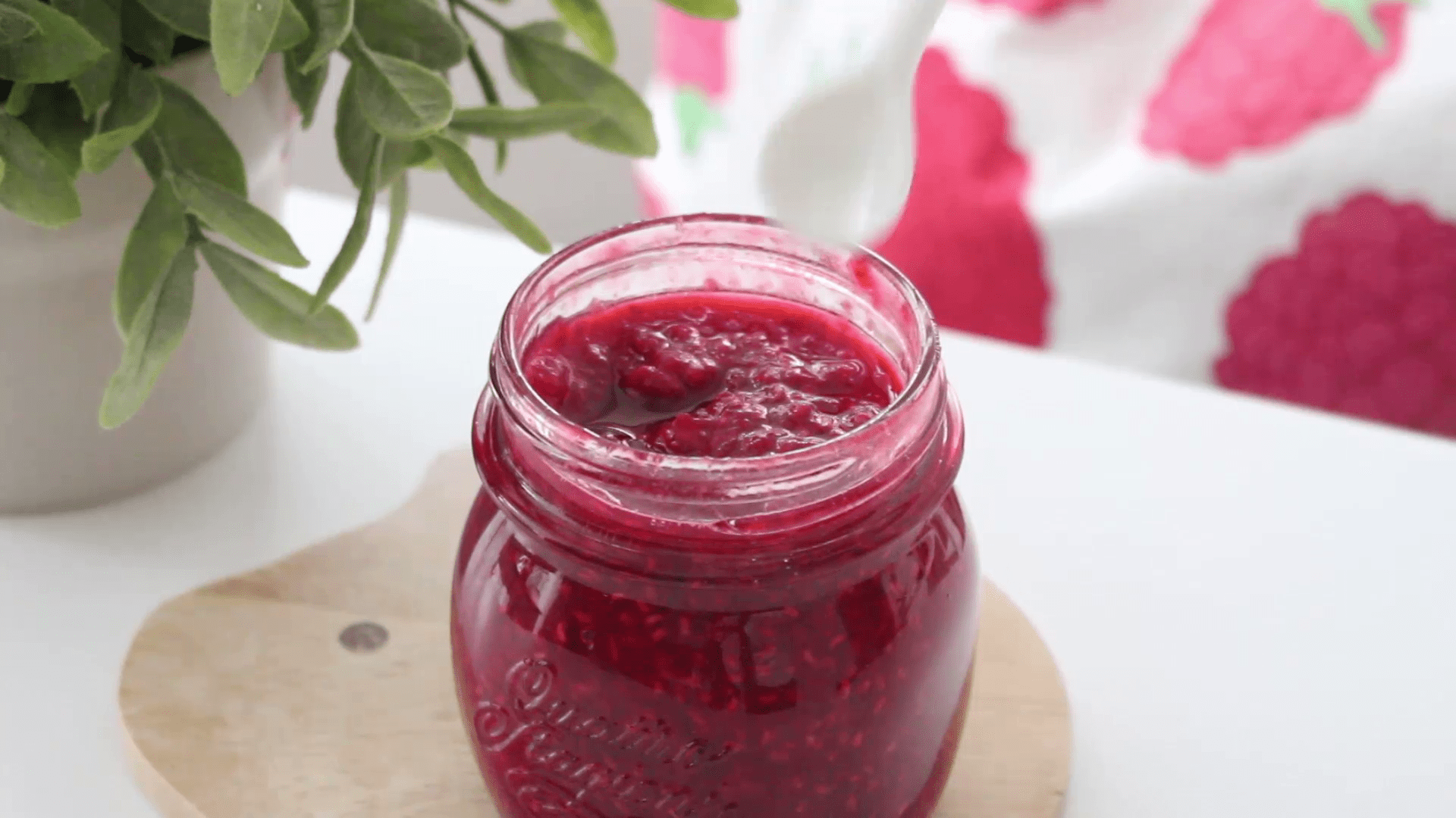 Homemade Raspberry Jam 