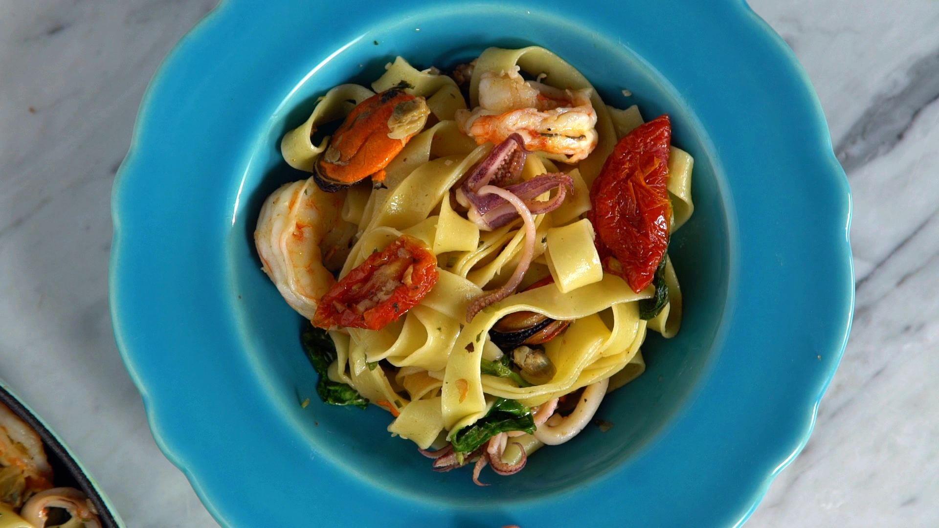 types of seafood pasta recipes easy