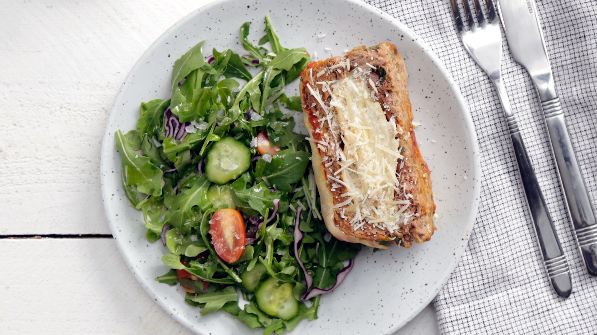 Lasagna-Stuffed Meatloaf | Tastemade