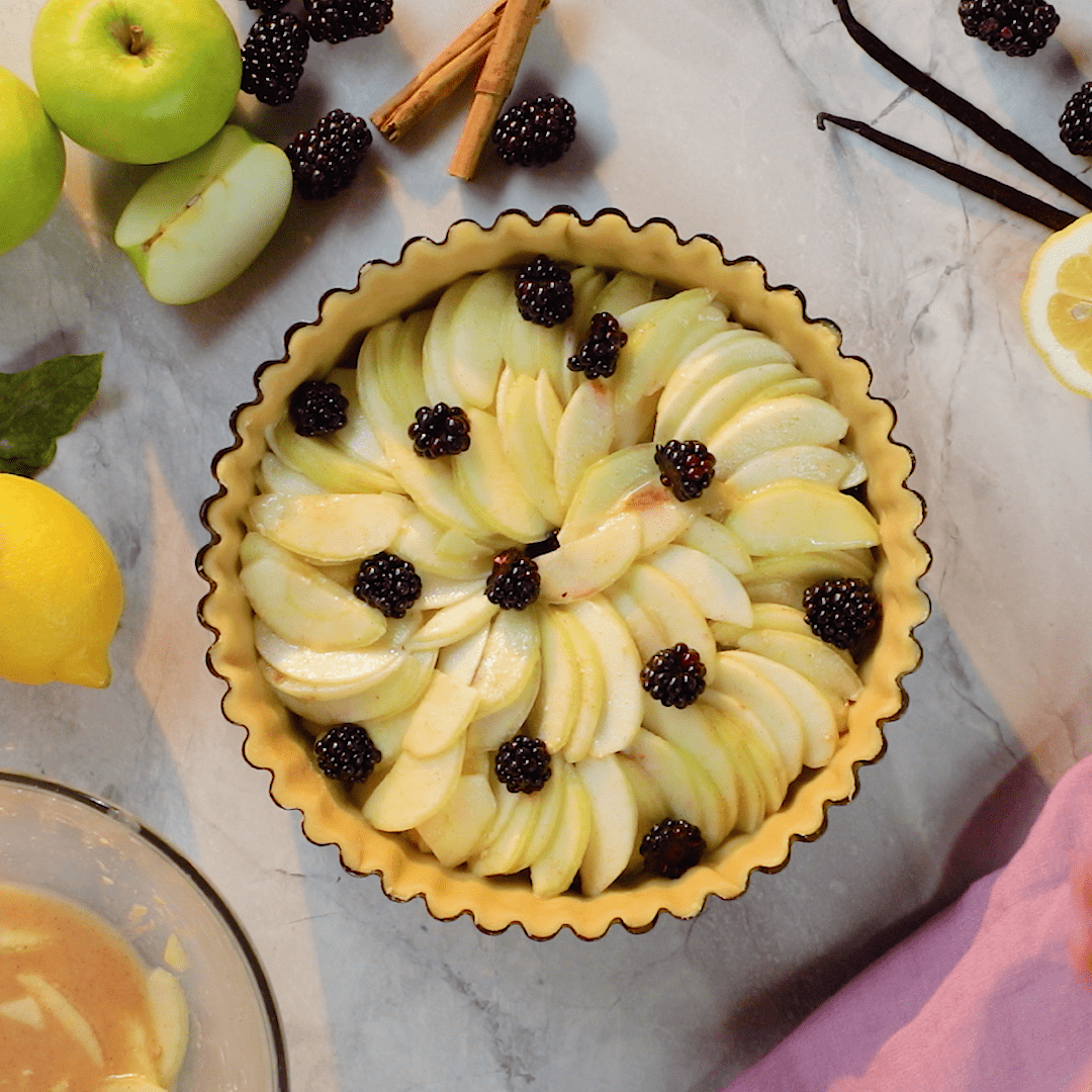 apple-and-blackberry-pie-tastemade